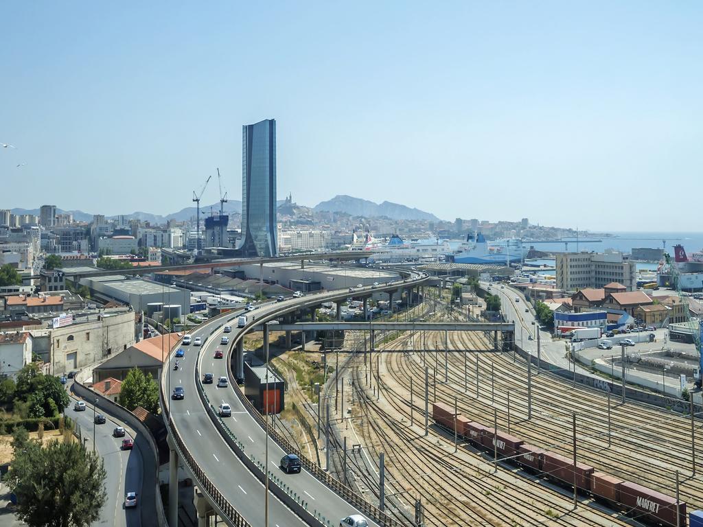 B&B Hotel Marseille Les Ports Kültér fotó